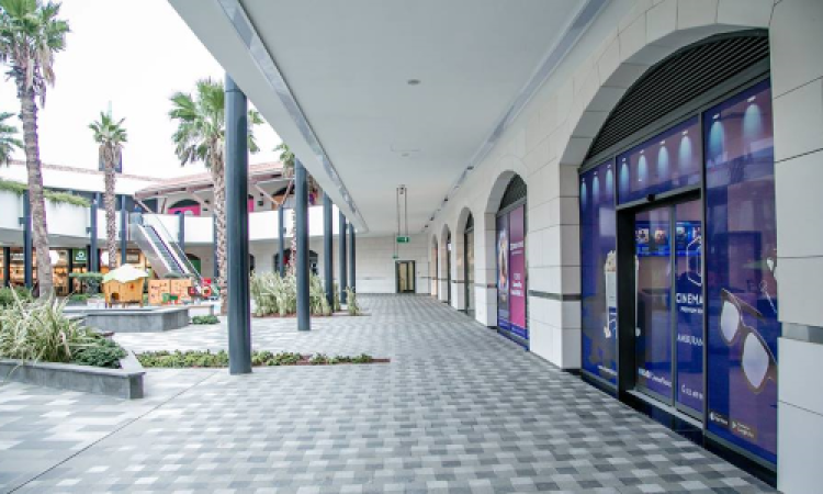 Cinema Plus Amburan Mall